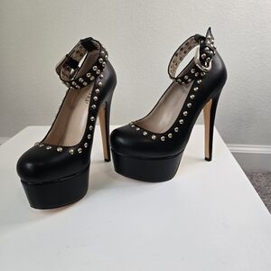 Elegant Black Studded Platform Heels